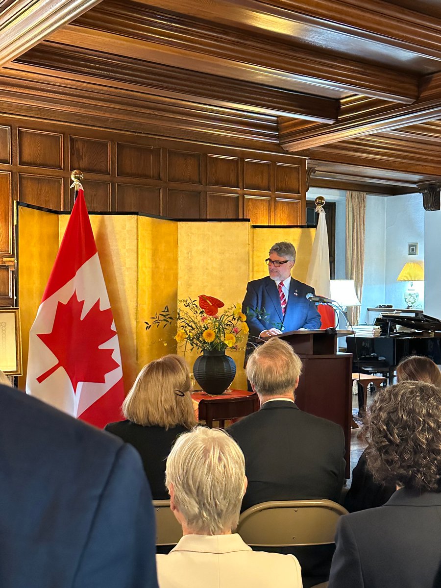 IaconoMP's tweet photo. 🎖️ L'Hon. James Lloyd Munson reçoit l’Ordre du Soleil Levant, Rayon d’or en argent.

A well-deserved honor for his contribution to Canada–Japan relations 🇨🇦🇯🇵

Merci à l’ambassadeur Yamanouchi. 

#CanadaJapan #OrderOfTheRisingSun https://t.co/1C9EJqm9S2