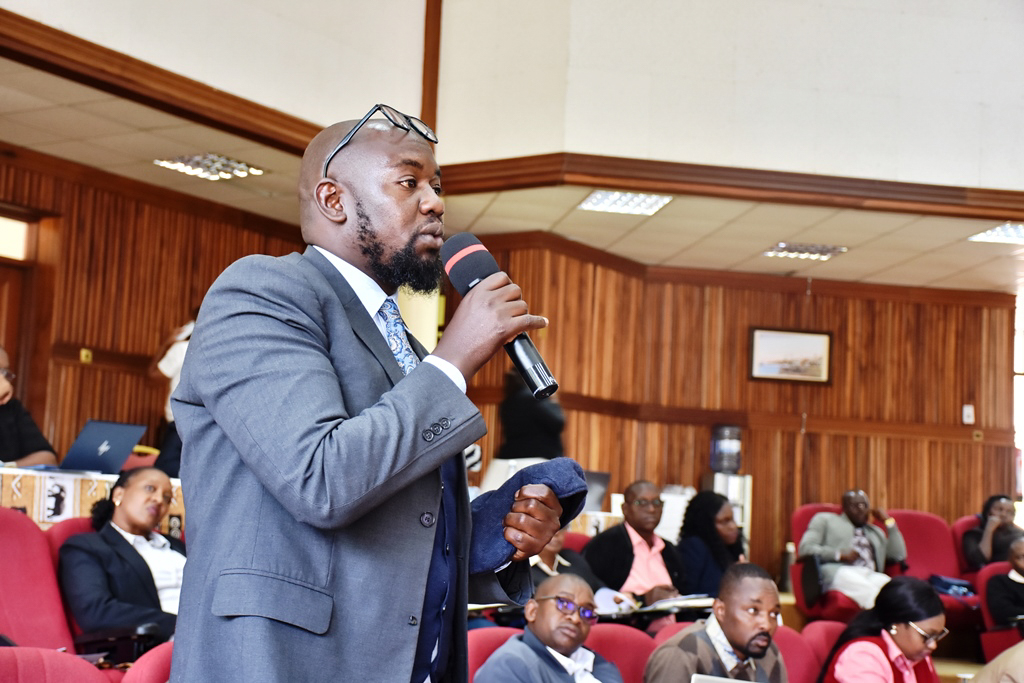 CRAKenya's tweet image. The 2026/27 County Budget Ceilings are guided by:
 ✔ SRC determinations
 ✔ Court decisions affirming CRA’s mandate
 ✔ Insurance actuarial calculations
 ✔ Public participation models
 ✔ County staffing &amp;amp; structure data 
3/3
#CountyRecurrentBudgetCeilings #Devolution