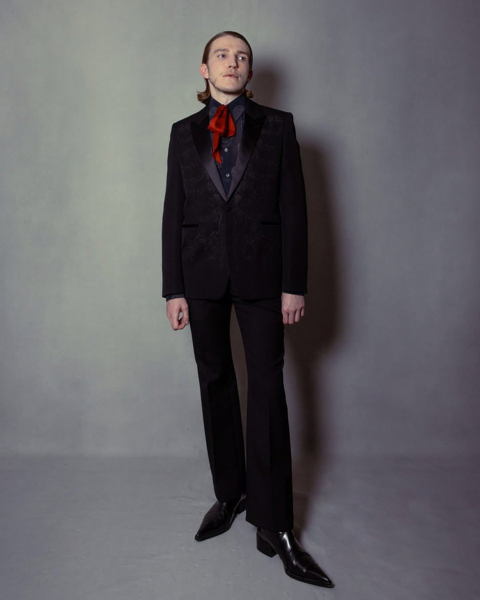 devvstiny's tweet image. that’s a model