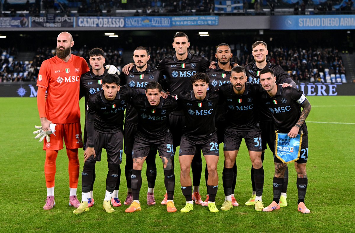 ✅ Mazzocchi
✅ Ambrosino
✅ Vergara

3 napoletani titolari nel <a href="/sscnapoli/">Official SSC Napoli</a> questa sera! 🌋🩵

#NapoliCagliari #CoppaItaliaFrecciarossa
