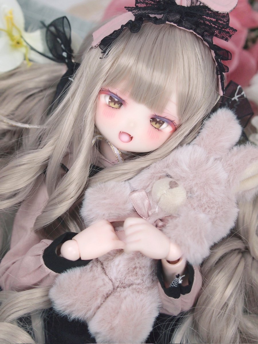 にぱっとした我儘ちゃんのお家を探しています。
よろしくお願いいたしますꪔ̤̱ꪔ̤̱ꪔ̤̱♥︎

auctions.yahoo.co.jp/jp/auction/q12…

#dollfiedream
#ぐるっ子