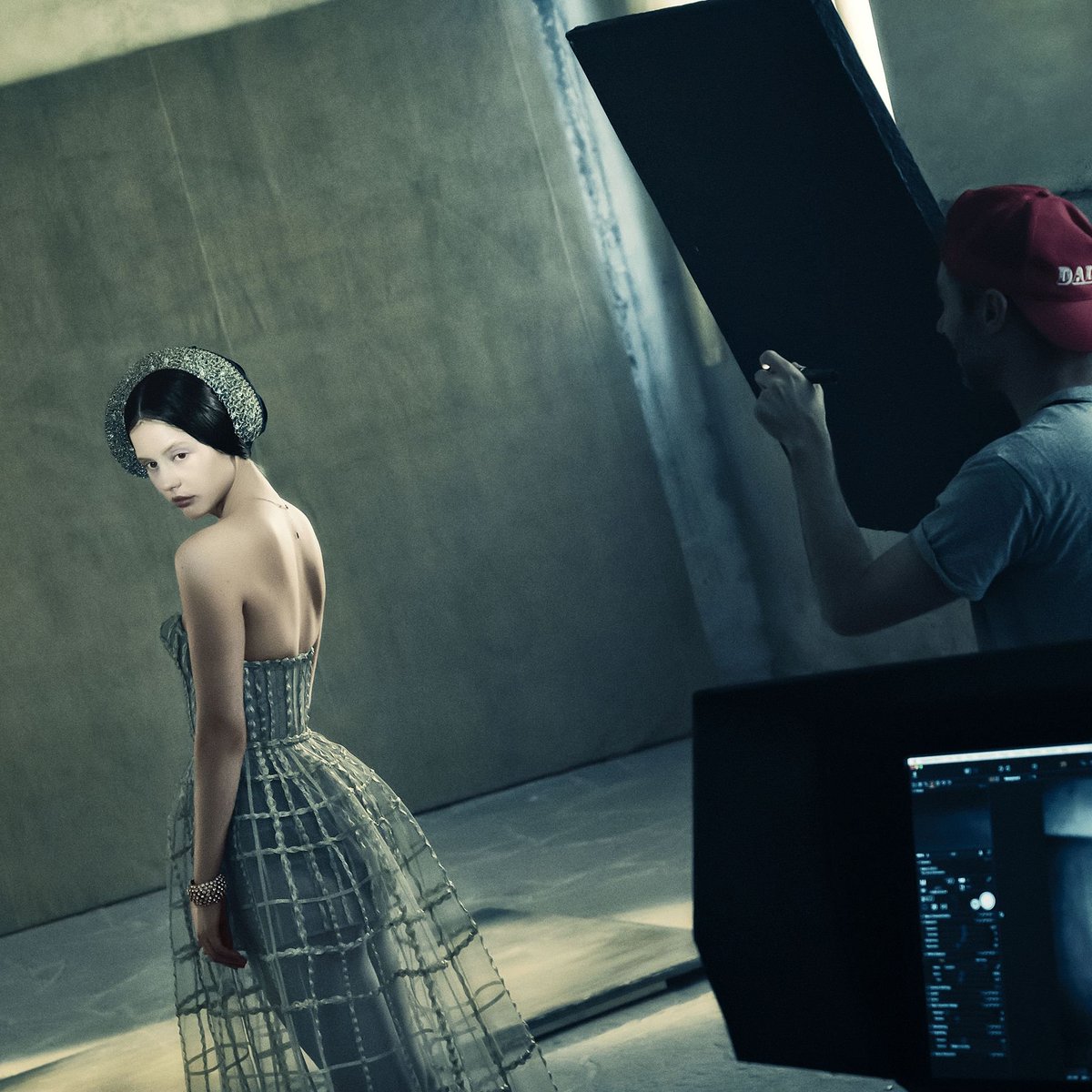 ritualsofdeath's tweet photo. mia goth for the "looking for juliet" 2020 pirelli calendar photographed by paolo roversi. https://t.co/ZgtjwKRjq5