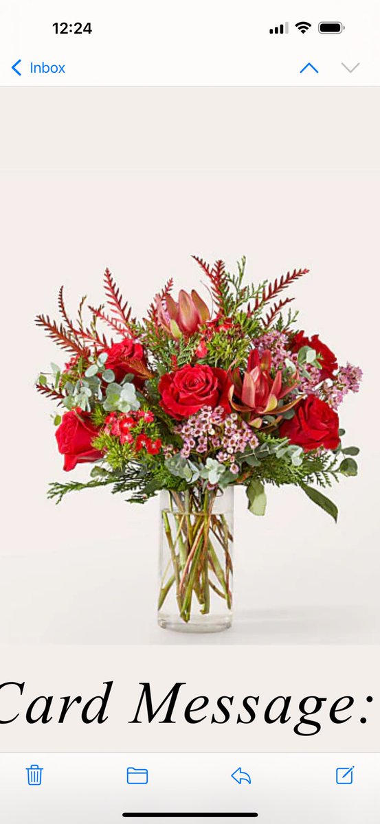 ccalabreseperez's tweet photo. @ProFlowers I will never order from your company again! The flowers that were delivered were not even the right bouquet and they were also dead. They look like weeds. I called customer service and they were no help all I wanted was for the correct bouquet to be delivered. https://t.co/bPujEeFrke