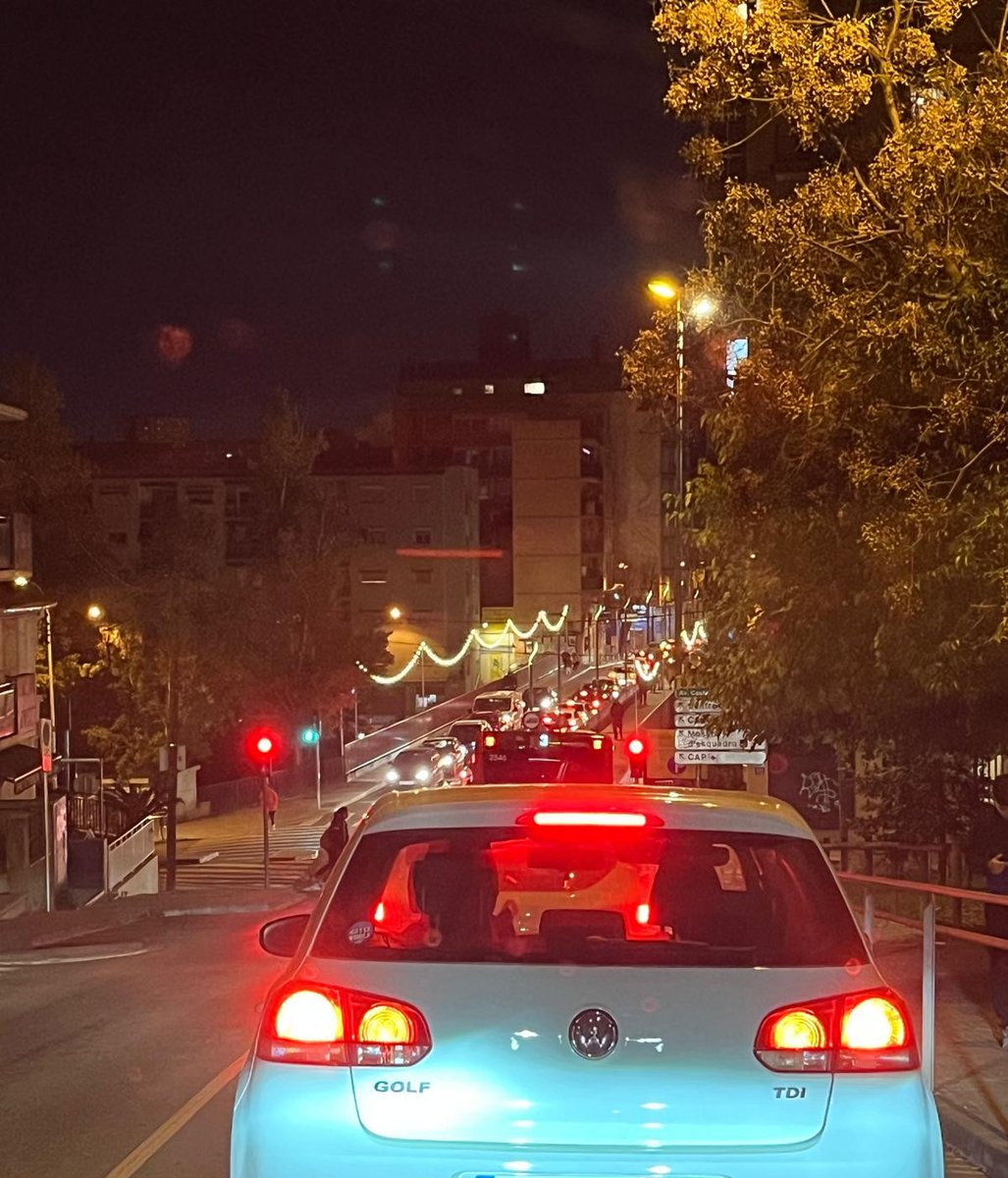 Pau López tweet media