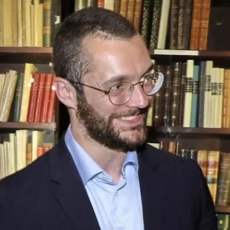 ElCrackitoDuNet's tweet image. 🚨Xavier Dupont de Ligonnès aperçu à Menton (Le Parisien)