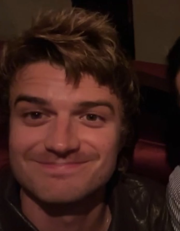 •_•                                              •ᴗ•