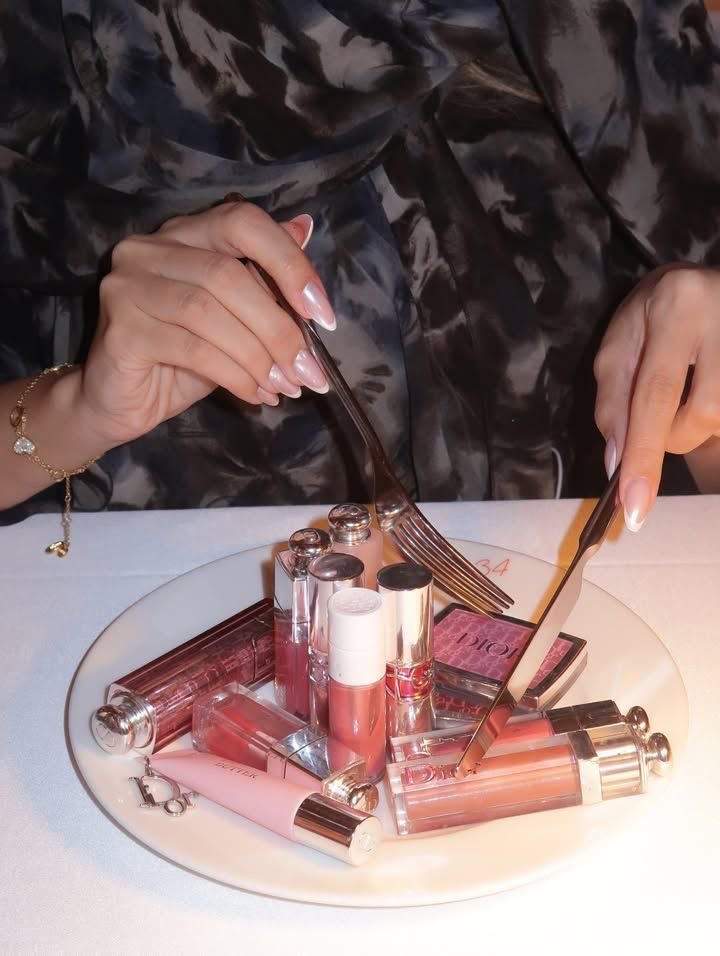 ✧ (@glowingbeauty_) on Twitter photo 