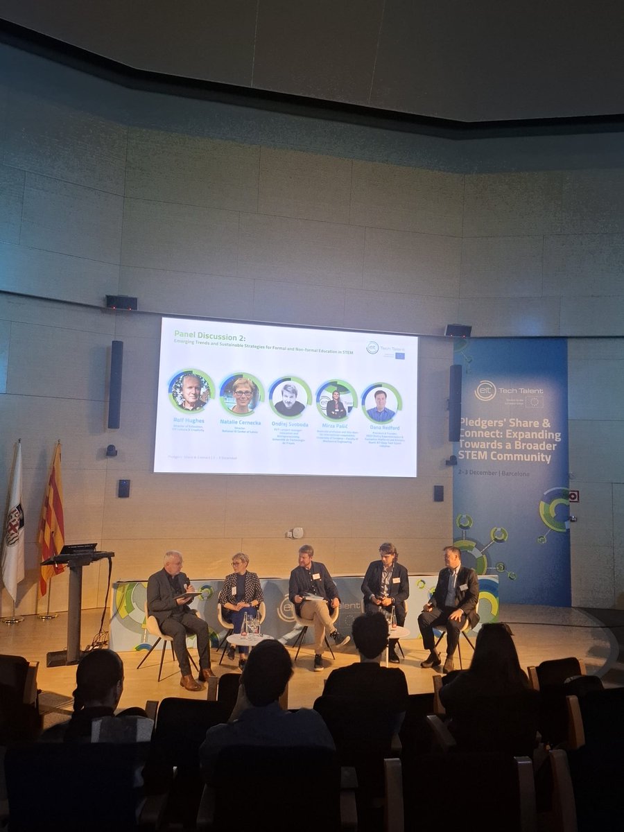 AragonDih's tweet photo. Conectamos y formamos para el desarrollo y talento en tecnología profunda y STEM en Europa, más de 1300000 personas formadas. Asistimos junto a @ITA_tecnologia a Pledgers’ Share and Connect en Barcelona, @eitdeeptech @UniBarcelona 

@edih_net #AragónEDIH #Academy https://t.co/CXFshuJNKb