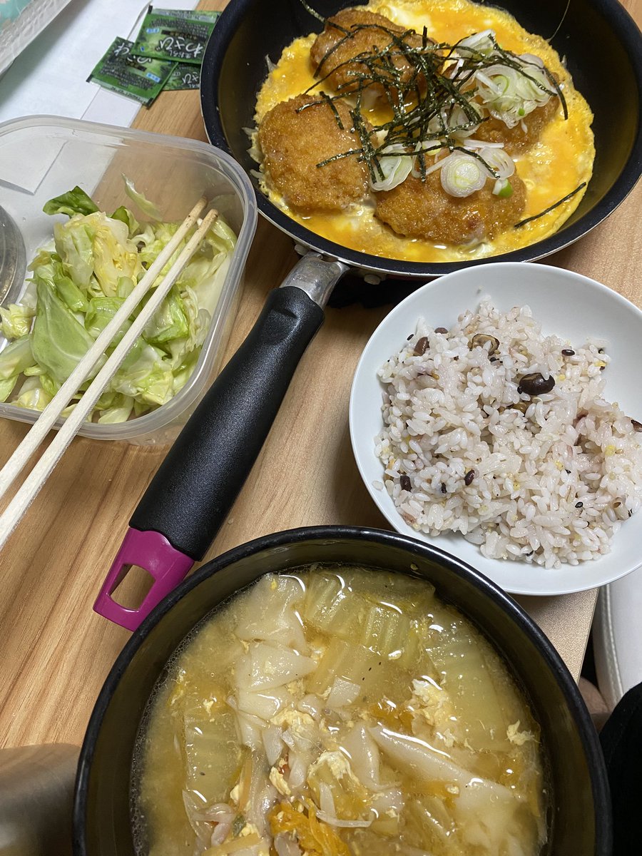 カツ煮定食作ったんで食べます