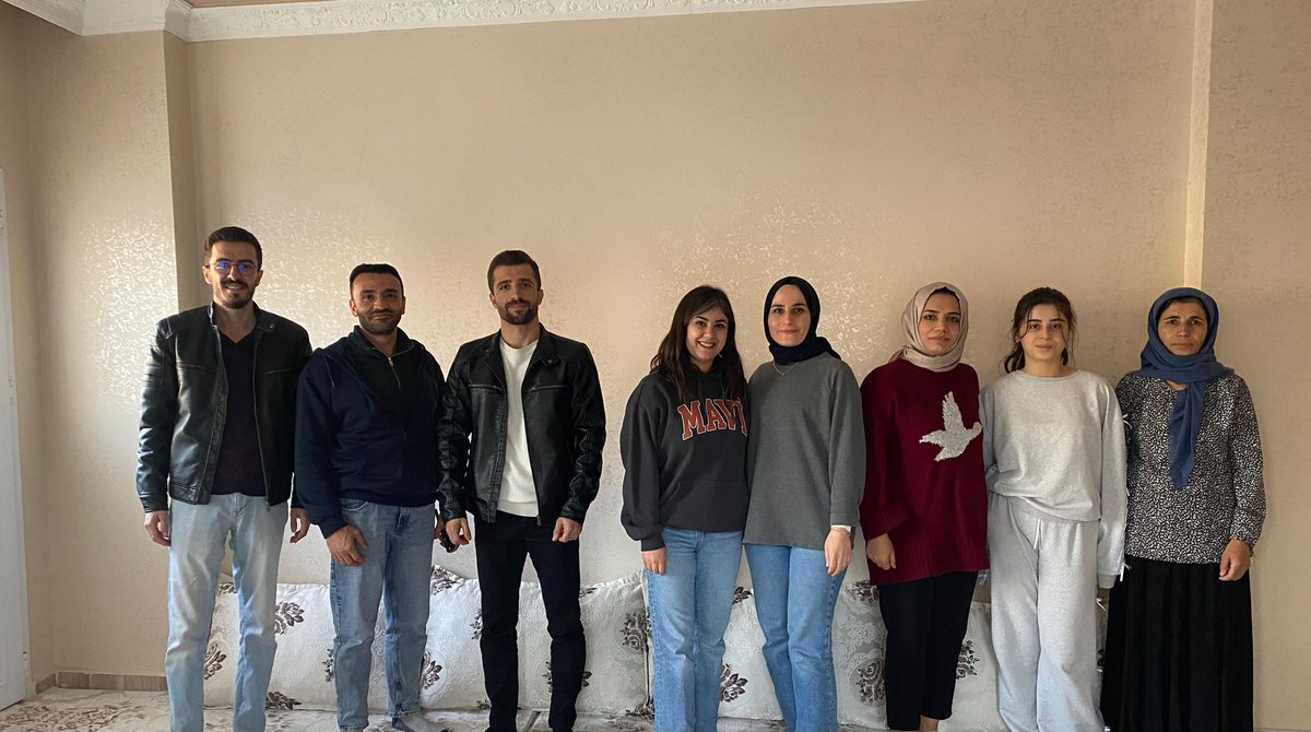 Şırnak İl Millî Eğitim Müdürlüğü öncülüğünde yürütülen Veli Ziyareti Projesi kapsamında yapılan ev ziyaretlerinde, öğrencilerin gelişimleri daha yakından takip edildi. 
 
<a href="/sirnakmem73/">Şırnak İl Millî Eğitim Müdürlüğü</a>
<a href="/CizreMem/">Cizre İlçe Millî Eğitim Müdürlüğü</a>