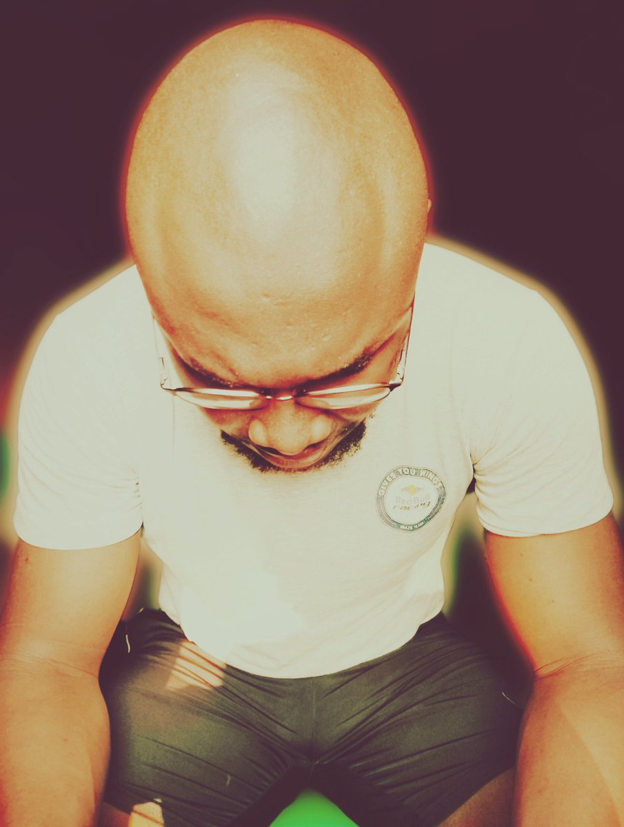 OKcrpt's tweet image. Go od night CT,

Finally followed and subscribed to @nftmufettisi yesterday, one of the realest on CT.

Let’s talk @rainbowdotme. We haven’t said much about them today…

I’ll check the perps section to see if there’s any entry worth taking.

Do you think the market moves up from…