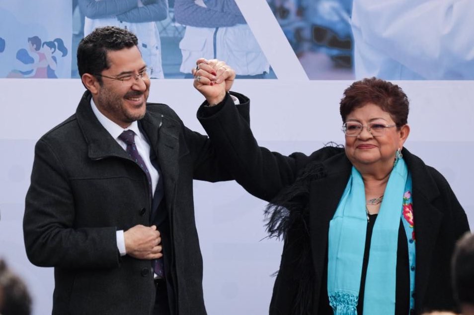 ¡ Felicidades compañera <a href="/ErnestinaGodoy_/">Ernestina Godoy Ramos</a> !

¡ Garantía probada de gran Fiscal !