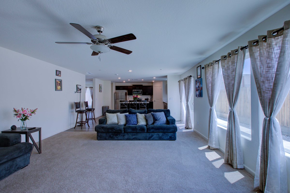 tdbad's tweet photo. Looking for the perfect blend of style, space, and savings? Welcome to 218 Bryce Canyon Ct in Merced! 🏠 5 roomy bedrooms, an entertainer’s dream kitchen (granite &amp; huge pantry!), and a relaxing backyard oasis. Smart solar lease means lower bills! #MercedCA #HomeSweetHome https://t.co/YS67dCTRKw