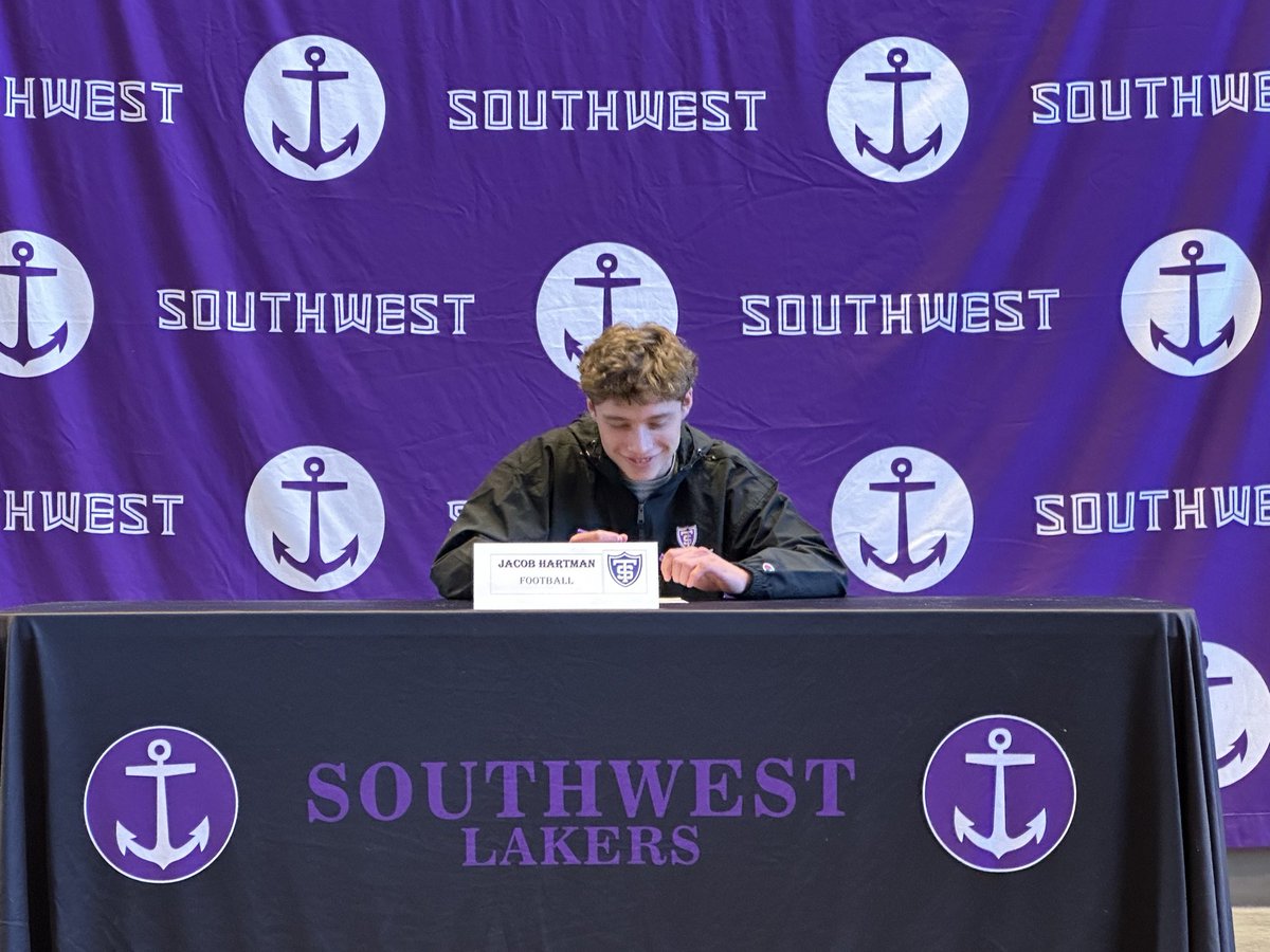 D1 Signing today at Southwest, so proud of <a href="/JacobHartman_/">Jacob Hartman</a> for signing with <a href="/UST_Football/">St. Thomas Football</a> today!!!