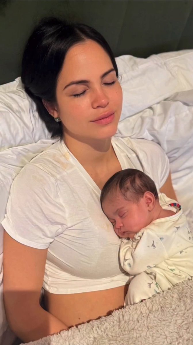 NATTI NATASHA (@nattinatasha) on Twitter photo 