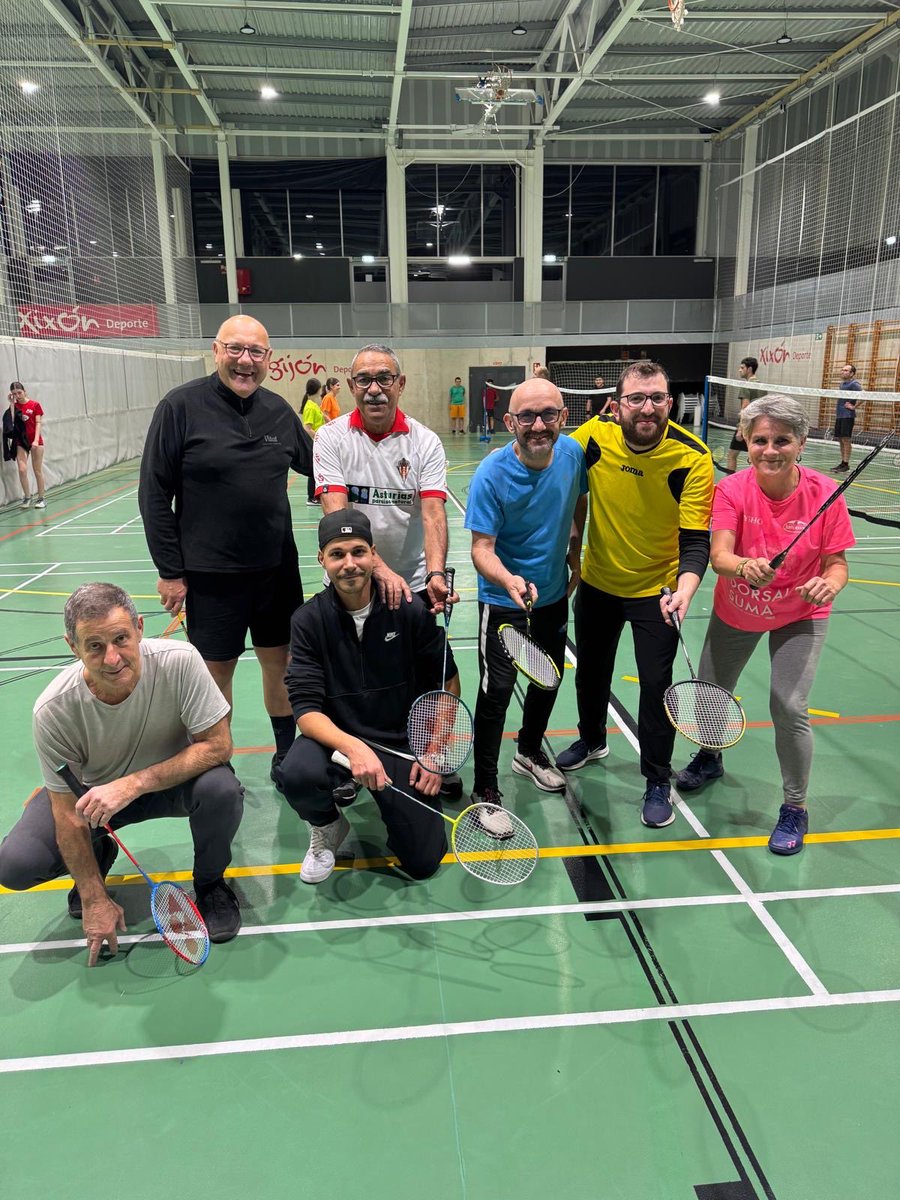 badMMintonproject tweet media