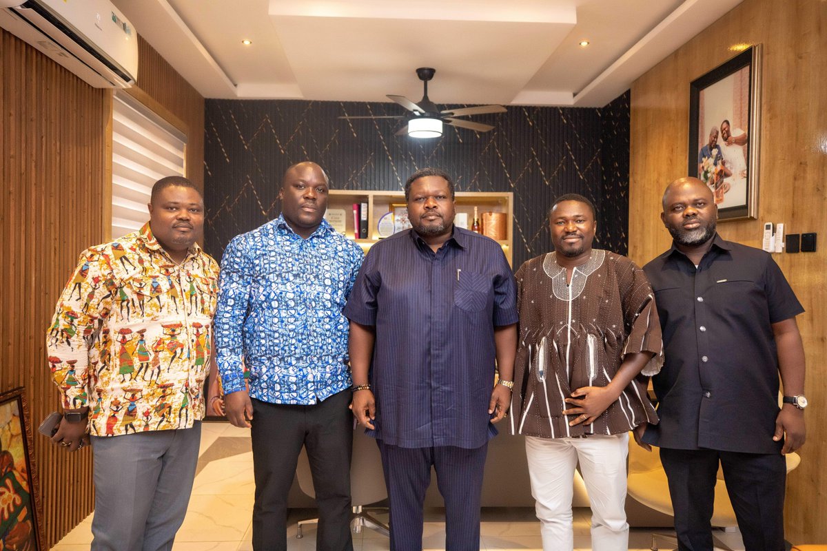 Pojoba 2000 tweet media