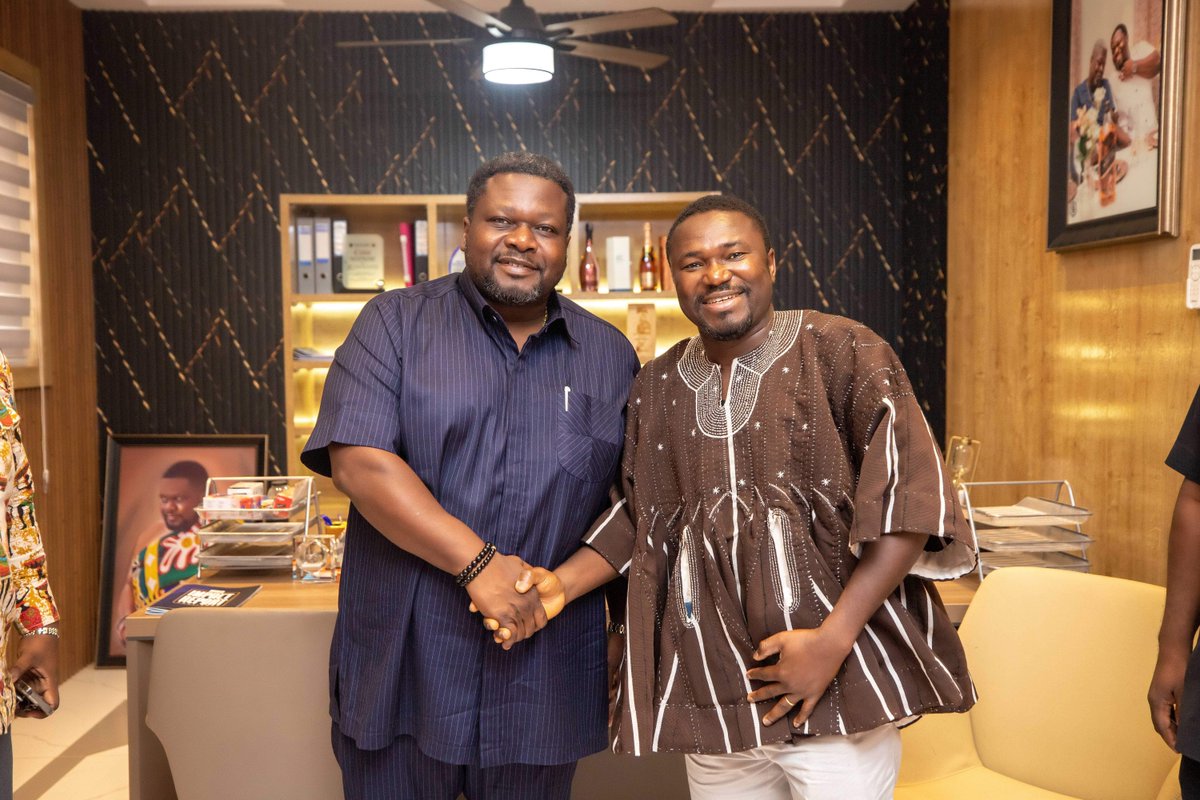 Pojoba 2000 tweet media