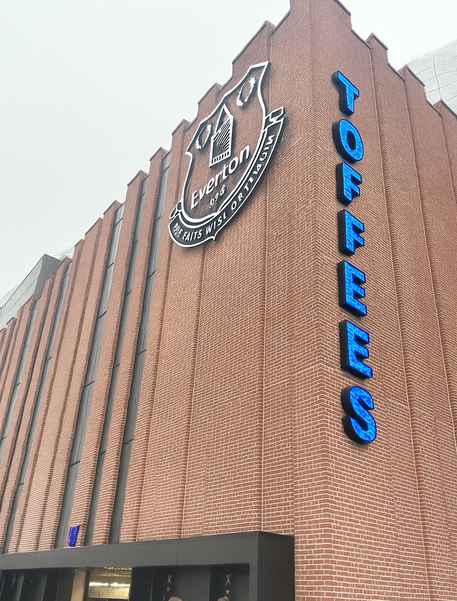 EvertonHistory's tweet image. What do we think Toffees - yes or no? #efc #everton