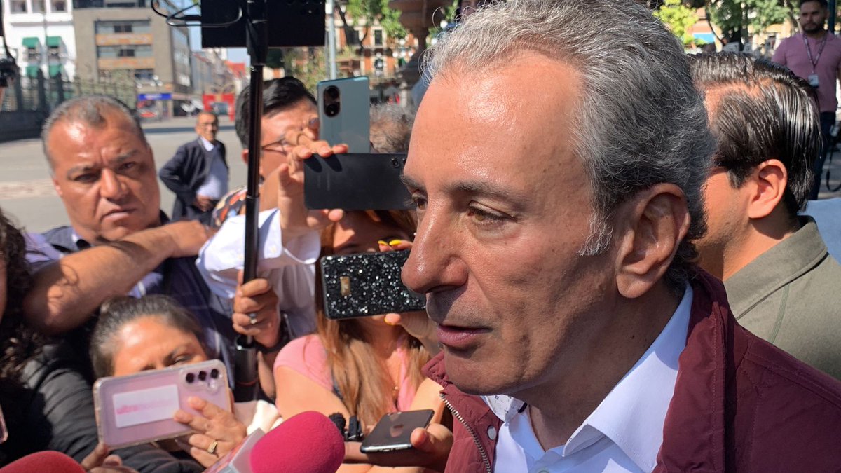 PoderNoticiaPue's tweet image. 👨🏻‍⚖️ Ayuntamiento comprará cámaras y botones de alertamiento para paraderos

➡️ @pepechedrauimx aseguró que la empresa ganadora de la concesión solo rehabilitará las estructuras...

➡️ Entérate aquí: shre.ink/q5ma

@PueblaAyto 

#PoderNoticiaPue #DondeTuVozSeEscucha