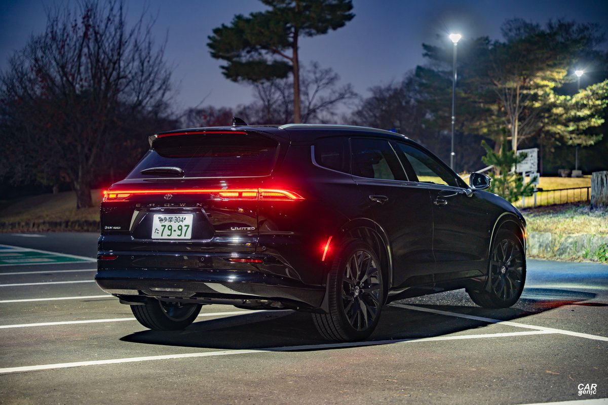 Crown Signia Limited conversion

2025 クラウンエステート Z

produce <a href="/UPSTARTmugen/">yuukiさん</a> 

Photo by <a href="/car_genic/">わさびの武井(CAR genic)</a> 

（王冠潰し）して得られた恐らく日本最速のシグニア化（多分）

オーナーは恥ずかしがり屋のおじさんが家のファミリーカーを乗り換えた話。
いちいち名前伏せるまでもないんだけど。