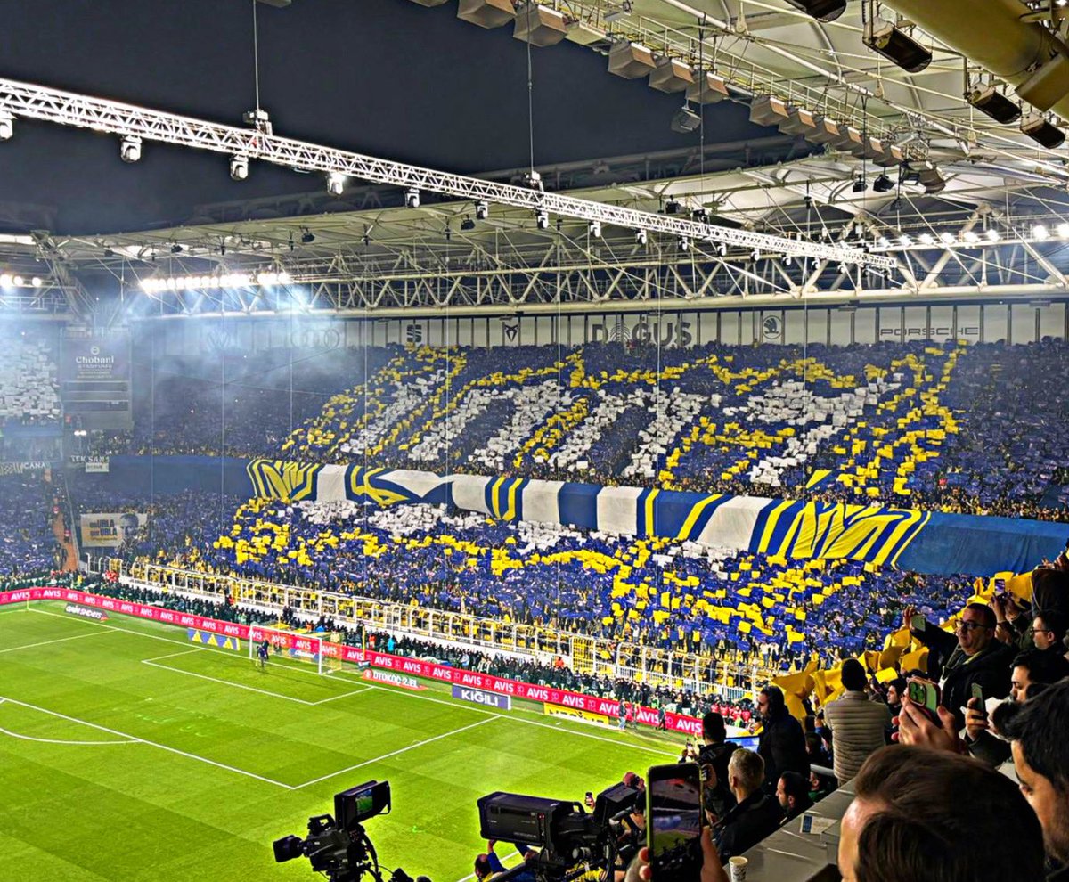 halilGFB tweet media