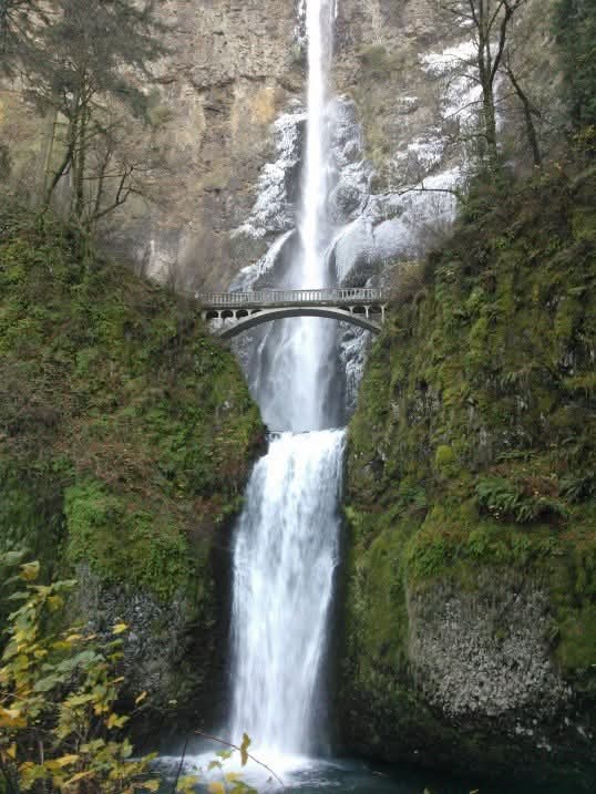 Waterfall Wednesday #getoutside #Oregon #pacificnorthwest