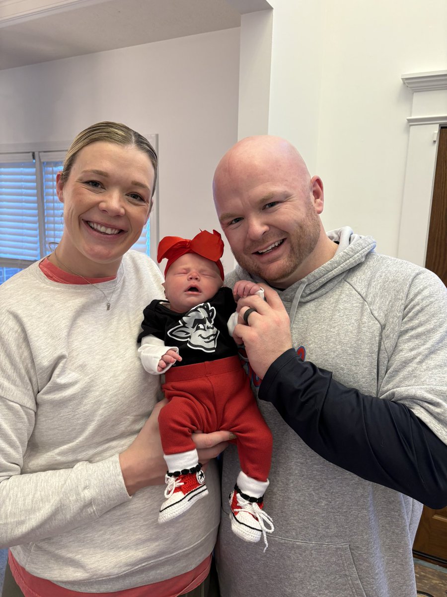 Really missing our squad, but cheering from Peoria with our newest Brave! 🅱️❤️