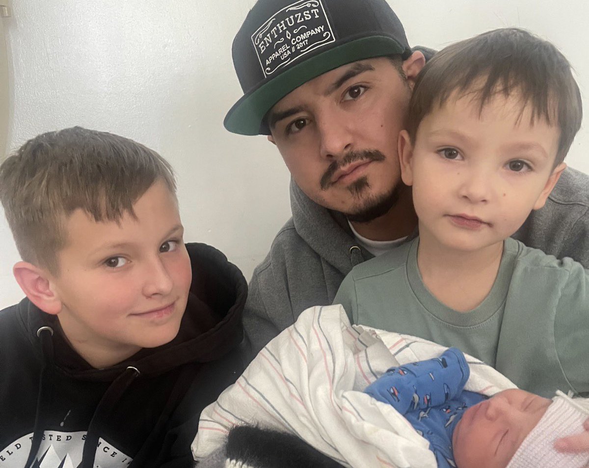 mikejay.base.eth tweet media