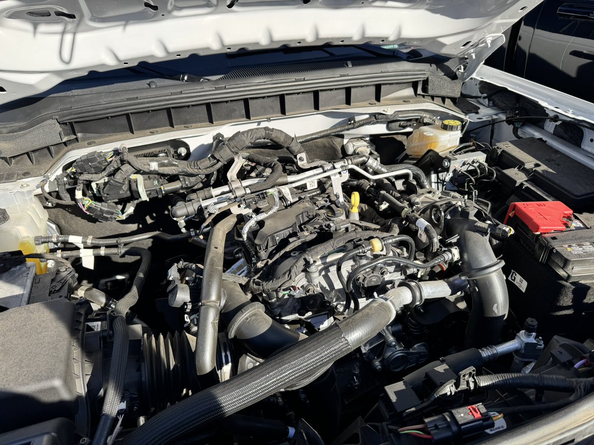 No EVs to rent from LA downtown on a Sunday so ended up in a Ford Bronco. While some of the industrial design is fun, the 2.3 petrol engine and auto transmission was awful. Sluggish, jerky, thirsty and hard to believe this is 2020s Ford engineering in the US.