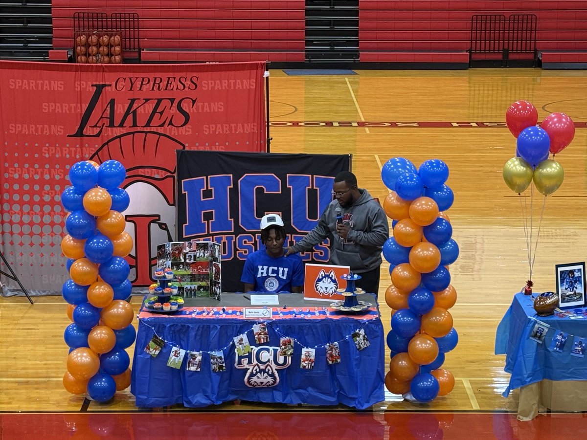 Coach Mac tweet media