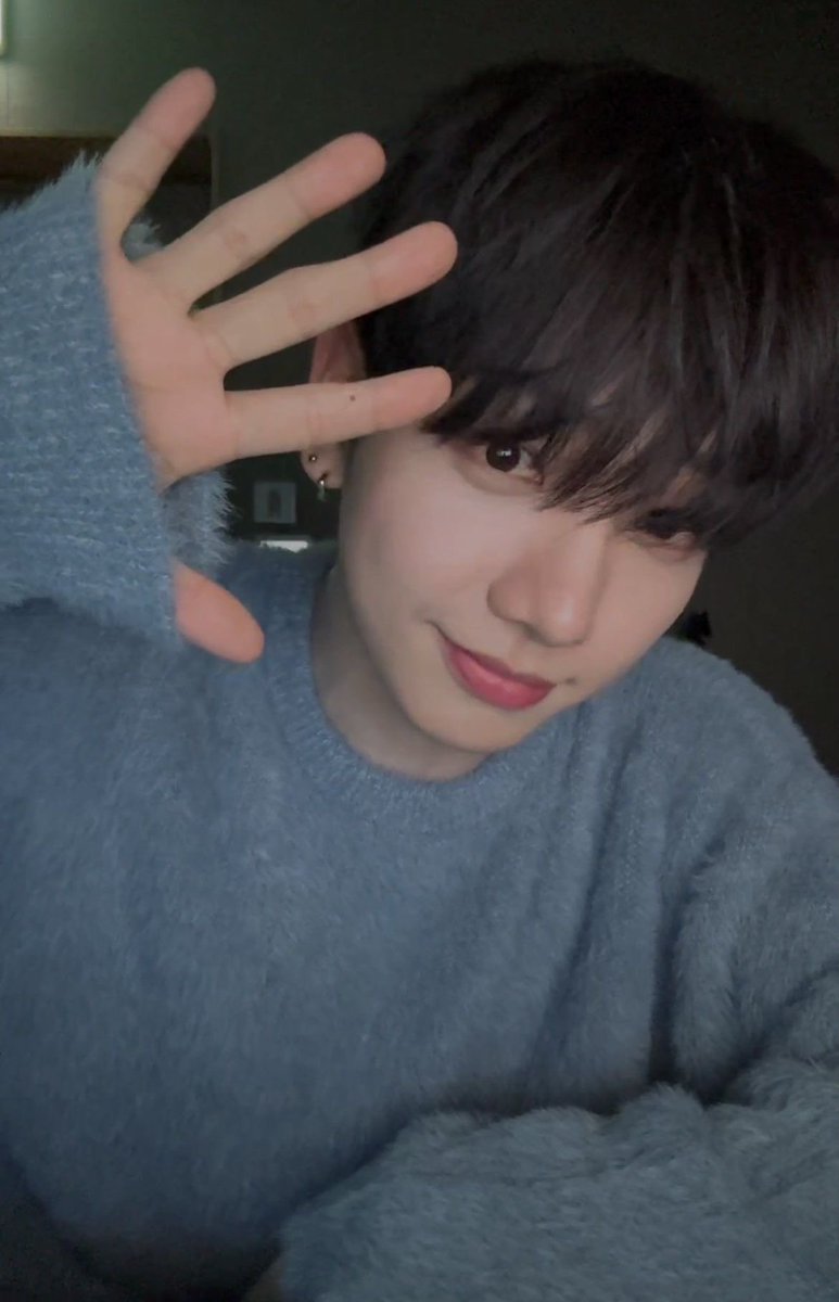 명재현 생일축하해 💕

#사랑으로_뒤덮일_재현이의날
#MJHHHoliday
#全ての愛をジェヒョンへ捧ぐ