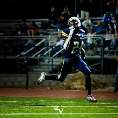 RHSWolverinesFB's tweet photo. All-SVC Honors π
#24 JR WR/FS Kenyon Hughes @lulk916
34 Rec / 572 Yds (16.8) / 5 TD
10 Car / 119 Yds (10.8) / 3 TD
KOR 4 / 105 Yds
PR 4 / 57 Yds
Tckl 51 / Solo 34 / 2 TFL
1 Int / 6 PBU
2 FFUM / 4 FUMREC
#RHSWolverinesFB @WCPSacramento https://t.co/585QGKBkdk