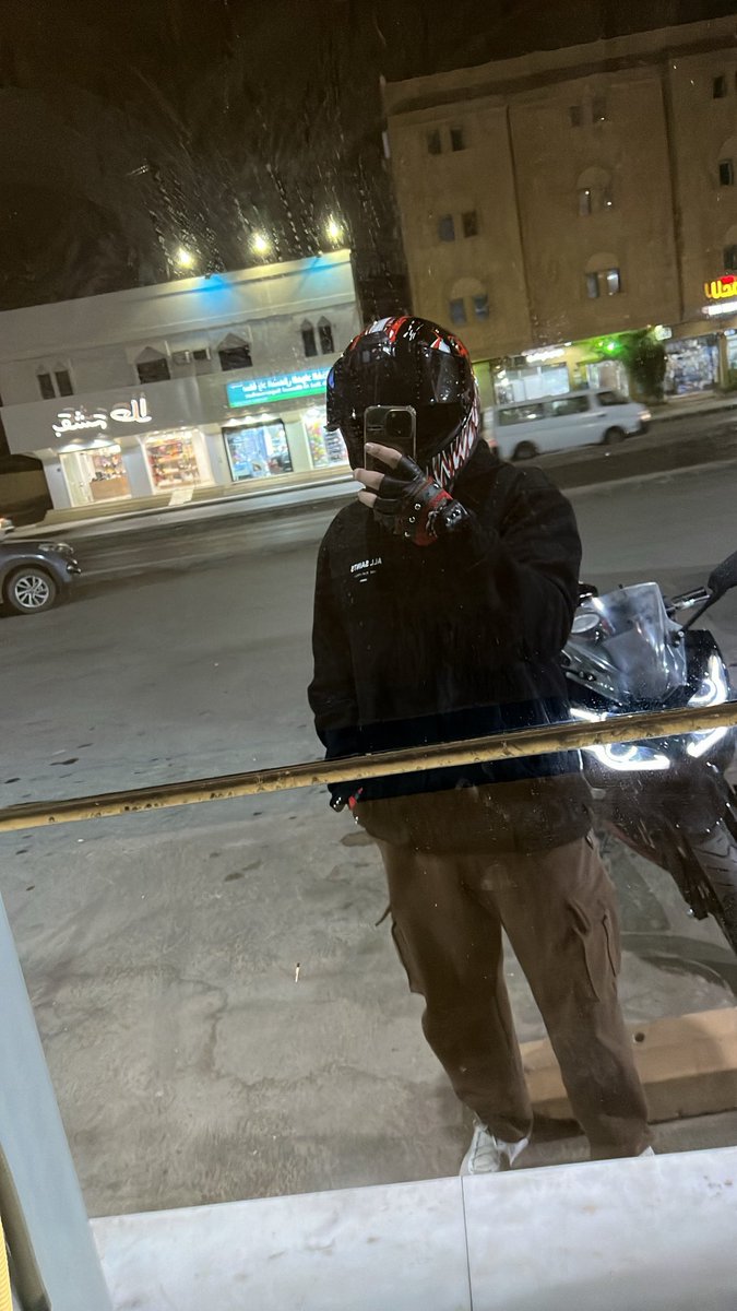 logtekc's tweet image. 🏍️💜