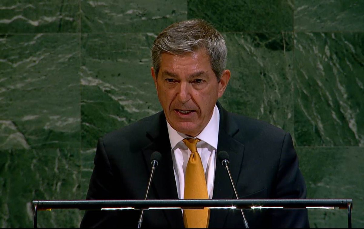 Adopted with 92 votes, #UNGA overwhelmingly supports this resolution demanding that Russia ensure the safe return of Ukrainian children forcibly transferred &amp; deported, and requesting the SG to facilitate via his good offices.
👉eeas.europa.eu/delegations/un…