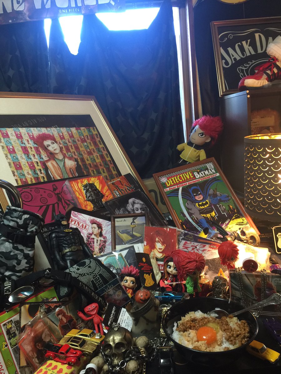 オハヨウゴザイマス…12/3と打って変わって朝から快晴の空からのスタート🌞🌞🌞Z世代が2025年バズってたのは！らぶぶらしぃコイツは何処探しても売ってないからタチ悪し青森では冬本番ドカ雪⛄️⛄️⛄️張り切って参る🚀🚀🚀