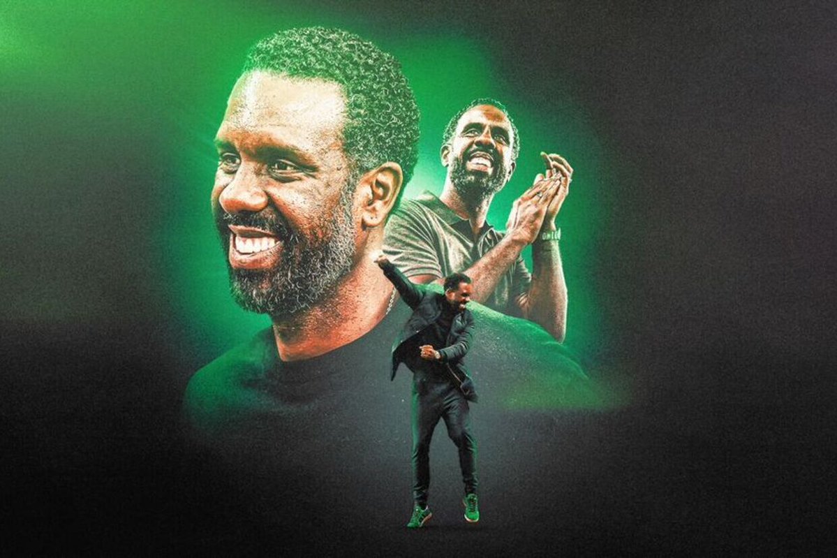 Paulo Bernardo et Jota rencontrent leur nouveau entraîneur au Celtic 🏟️ #CelticFC #Football leballonrond.fr/noticias/paulo…