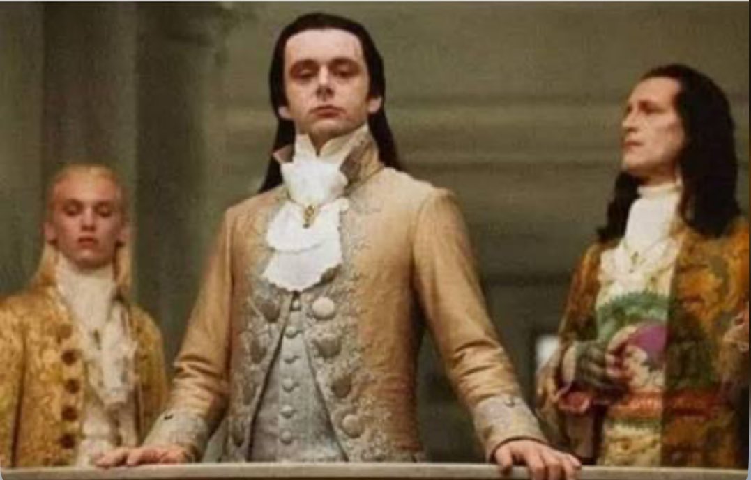 Los de Gradas viendo que los de VIP y special guest no tiene vista a la casita de Bad Bunny.