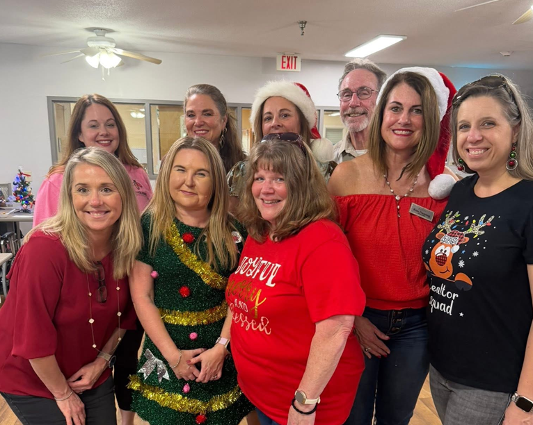 BCARNC's tweet photo. BCAR hosts Christmas Tree Decorating Party with Autumn Care residents. #BCARcares Read the full article on https://t.co/etCTYcAUcu 🎄 https://t.co/CQGXodCpBq