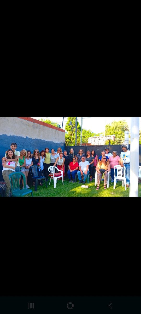 Maria54316947's tweet photo. Desde la Asociación Mujeres con propósito Ayer tuvimos otra reunión de vecinas y vecinos, la cercania nos une como comunidad.
Gisela Zamora 
@Carolina Hernandorena 
@Nadia Olivieri
@Cecilia Ferreyra 
@Adriana Paludi https://t.co/jph3U1gaKL