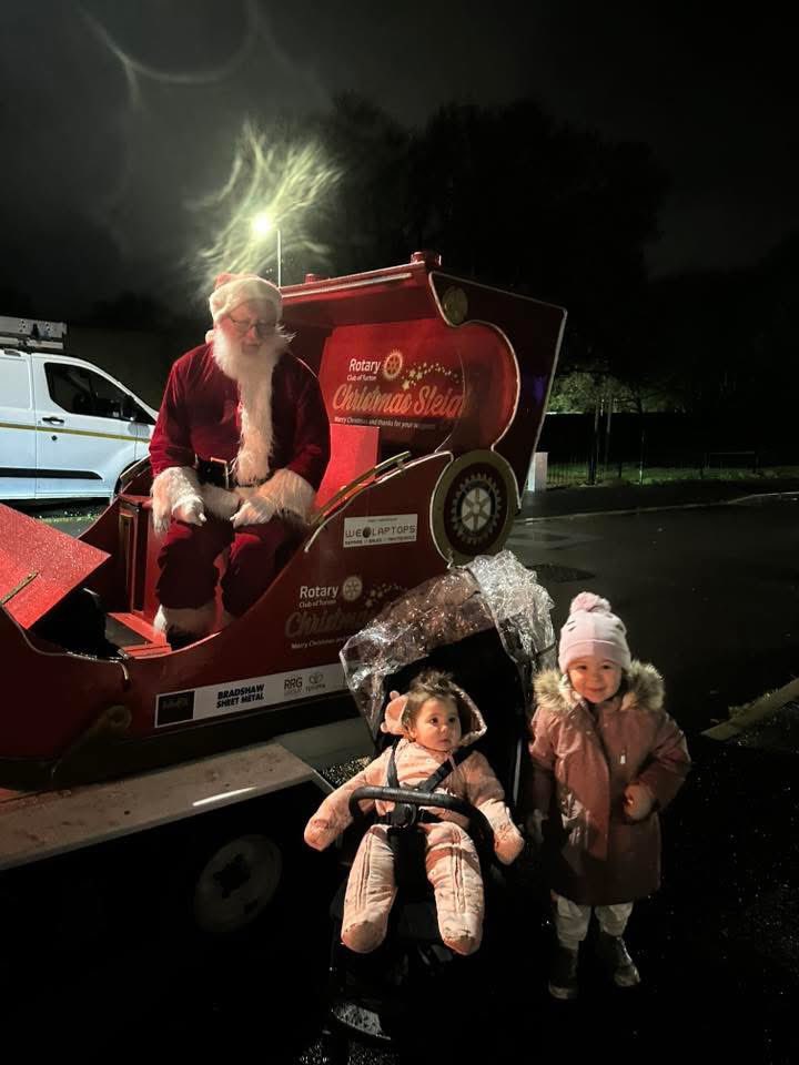 ⛄ It's raining in Bolton, and once again, Santa Claus and his wonderful Snow-woman didn't disappoint - spreading the Christmas Spirit and Christmas Cheer! 

🎁 Thank you for supporting our cause!  The donations you give will benefit local charities in our community.