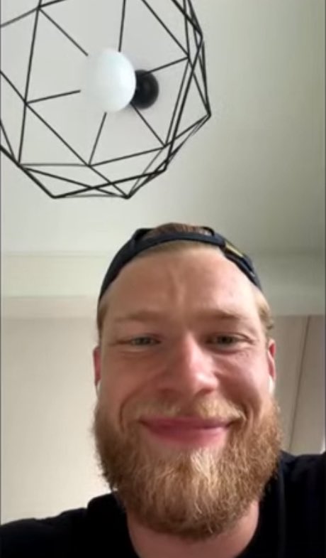 kiwihockeyfan's tweet image. Just secured tickets to my birthday game (also Travis Green’s birthday) Feeling #excited