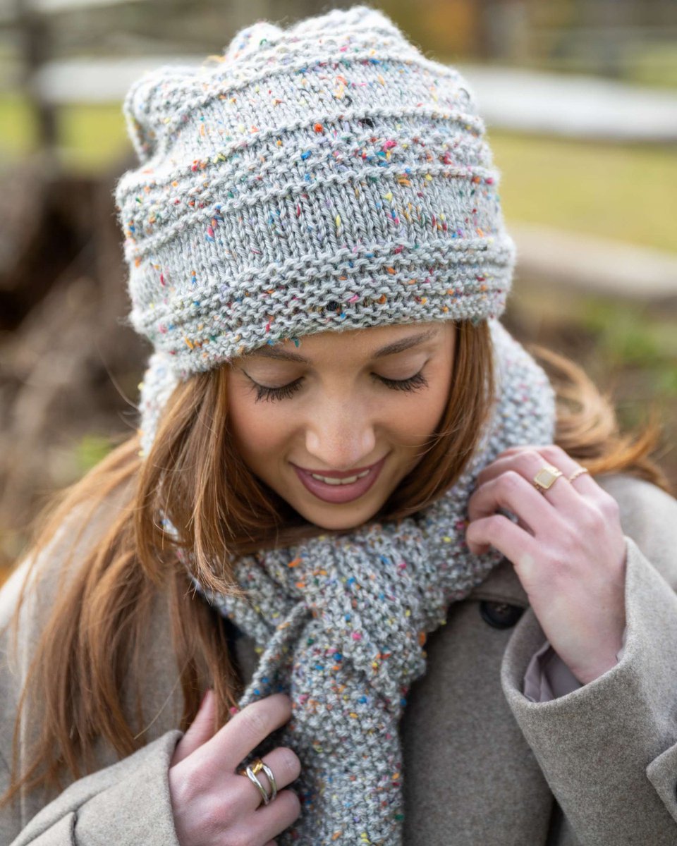 LionBrandYarn's tweet image. Hello December, hello new patterns! Explore them at lionbrand.com 🧶❄️✨
🔗ow.ly/zXwV50XxChY

Featured Patterns: 
1) Calm Colors Granny Afghan Crochet Kit 
2) Mayfair Poncho Knit Kit
3) Favorite Cardigan Knit Kit 
4) Simple Everyday Scarf (Knit) &amp;amp; Textures Hat…