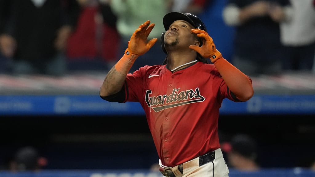 Primer Momento.com tweet media