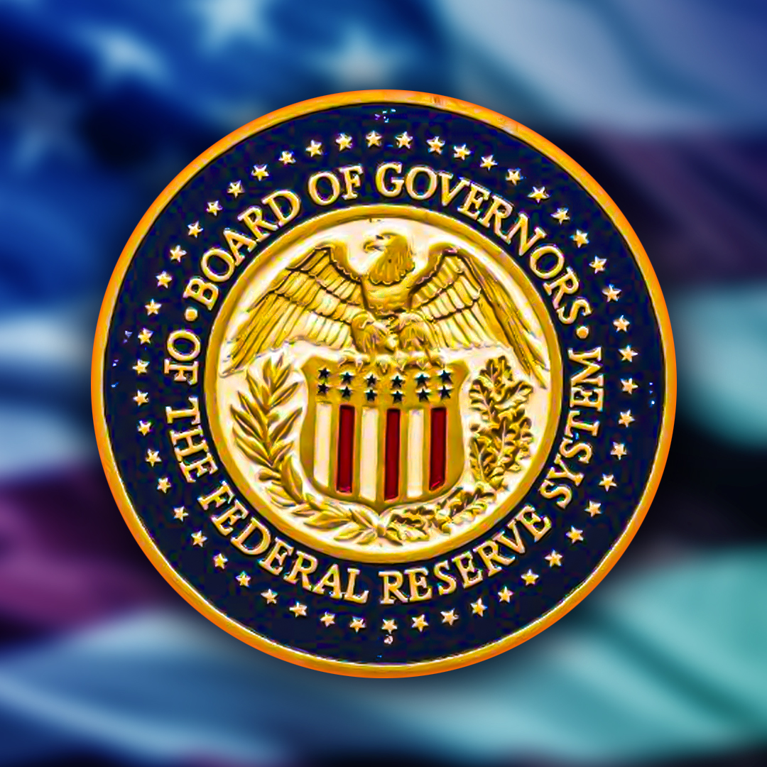 coinbureau's tweet image. 🚨BREAKING: WHITE HOUSE COULD GET FED VETO POWER

Treasury Secretary Scott Bessent wants Fed presidents to live in their districts for 3 years, a move that would give the White House effective veto power over future picks.