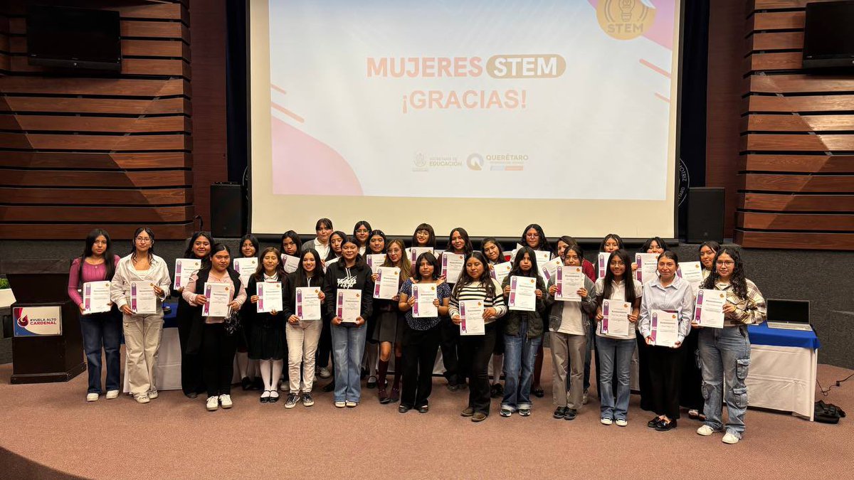 educacionqro's tweet image. Mujeres #STEM conectó a 154 chicas de Amealco, Huimilpan, Ezequiel Montes, Cadereyta, Colón, Corregidora, Querétaro y San Juan del Río, que hoy viven la ciencia de cerca. 👩🏻‍💻👩🏻‍🔬👷🏻‍♀️

Estudiantes de CECyTEQ, COBAQ, CONALEP, EMSAD y colegios privados se sumaron a 19 proyectos…