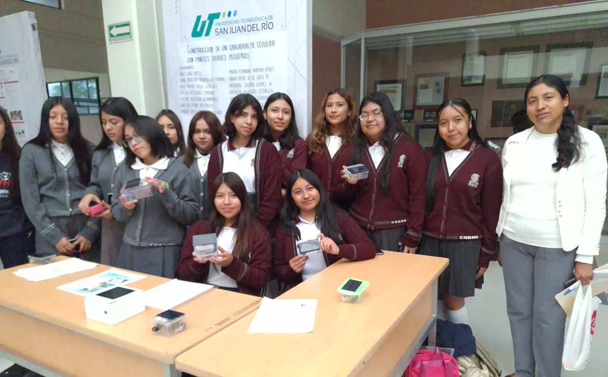educacionqro's tweet image. Mujeres #STEM conectó a 154 chicas de Amealco, Huimilpan, Ezequiel Montes, Cadereyta, Colón, Corregidora, Querétaro y San Juan del Río, que hoy viven la ciencia de cerca. 👩🏻‍💻👩🏻‍🔬👷🏻‍♀️

Estudiantes de CECyTEQ, COBAQ, CONALEP, EMSAD y colegios privados se sumaron a 19 proyectos…
