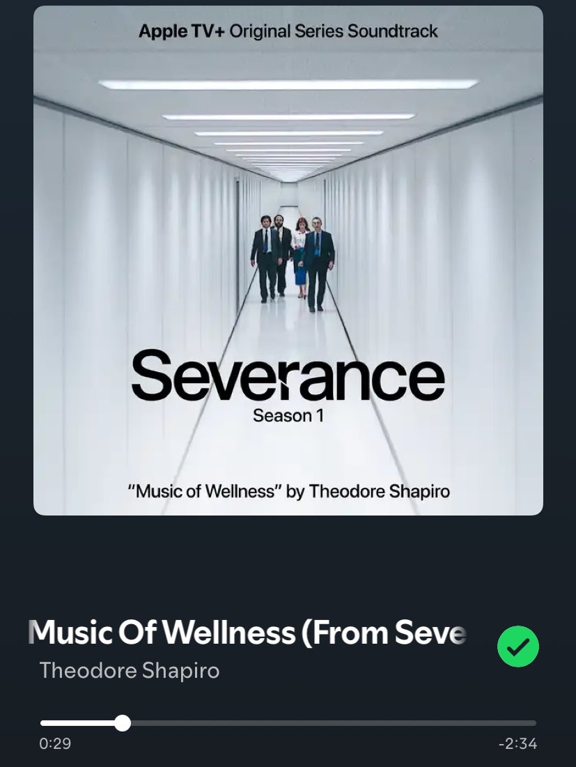 я слушаю это 24/7 с момента как вышел альбом почему это не топ 1 трек 😣