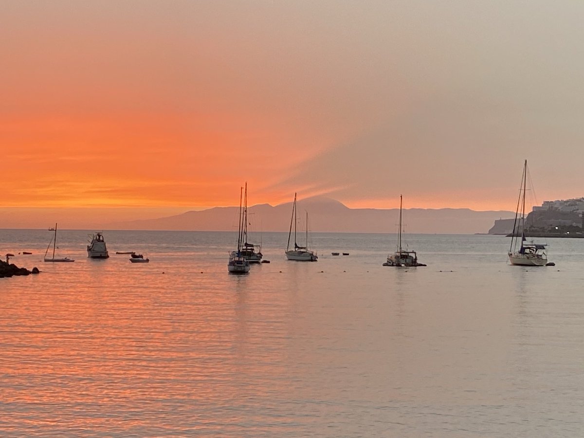 Al oeste, siempre al oeste…