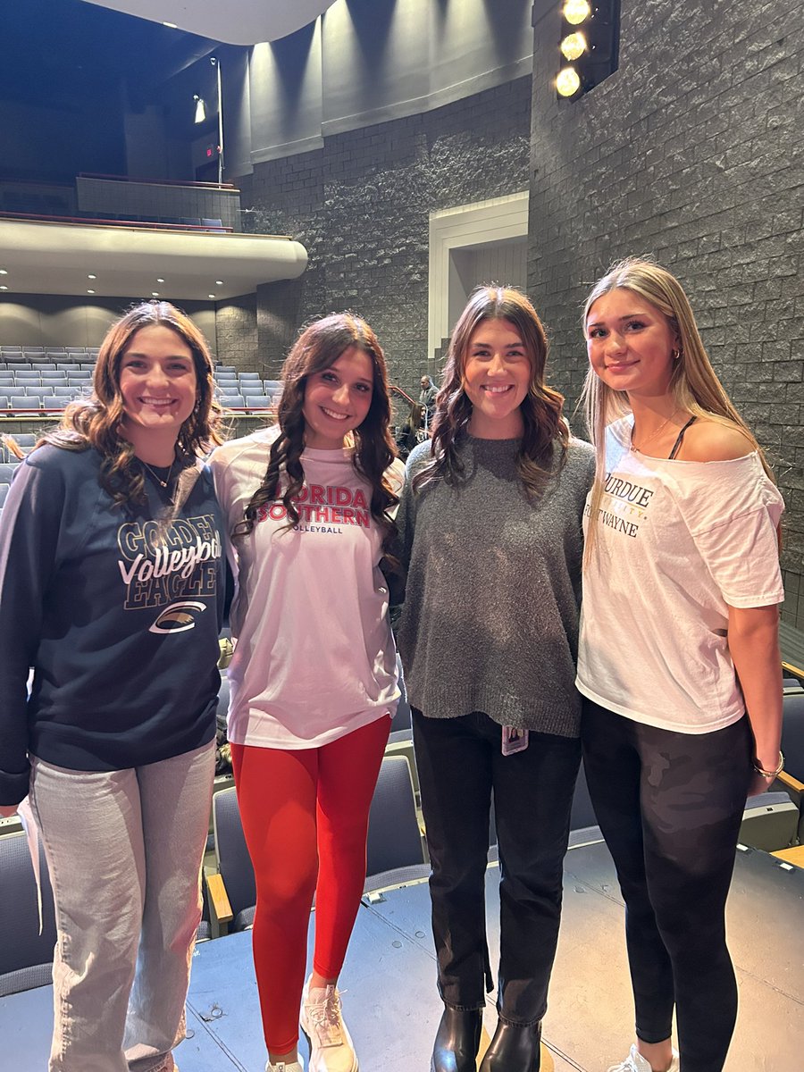 aclinton0's tweet photo. Congratulations not only to our girls, but to all the athletes who signed their letters of intent today! We are so proud of all your hard work. #onceacard @MentorVB https://t.co/fZV4Ni7ODG